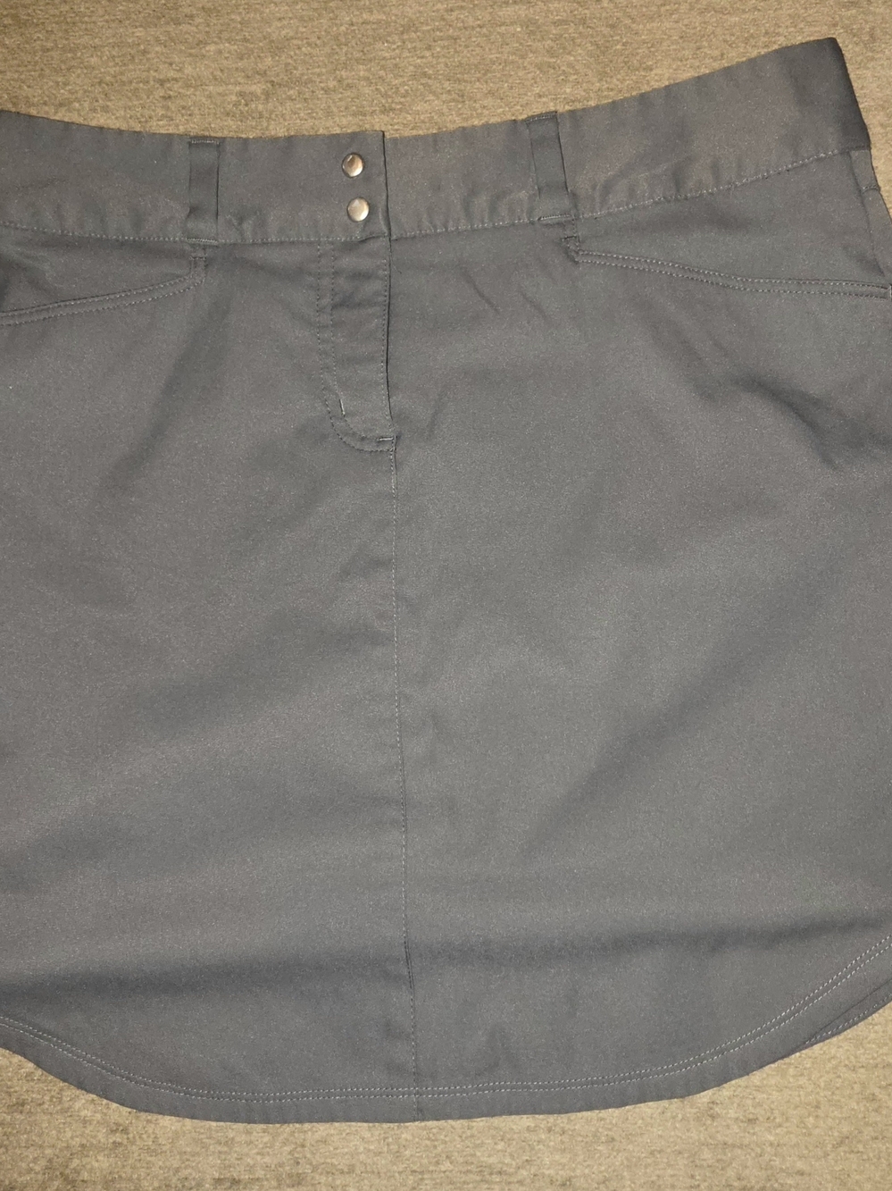 adidas Women's Dark Gray Athletic Skirt Size 6